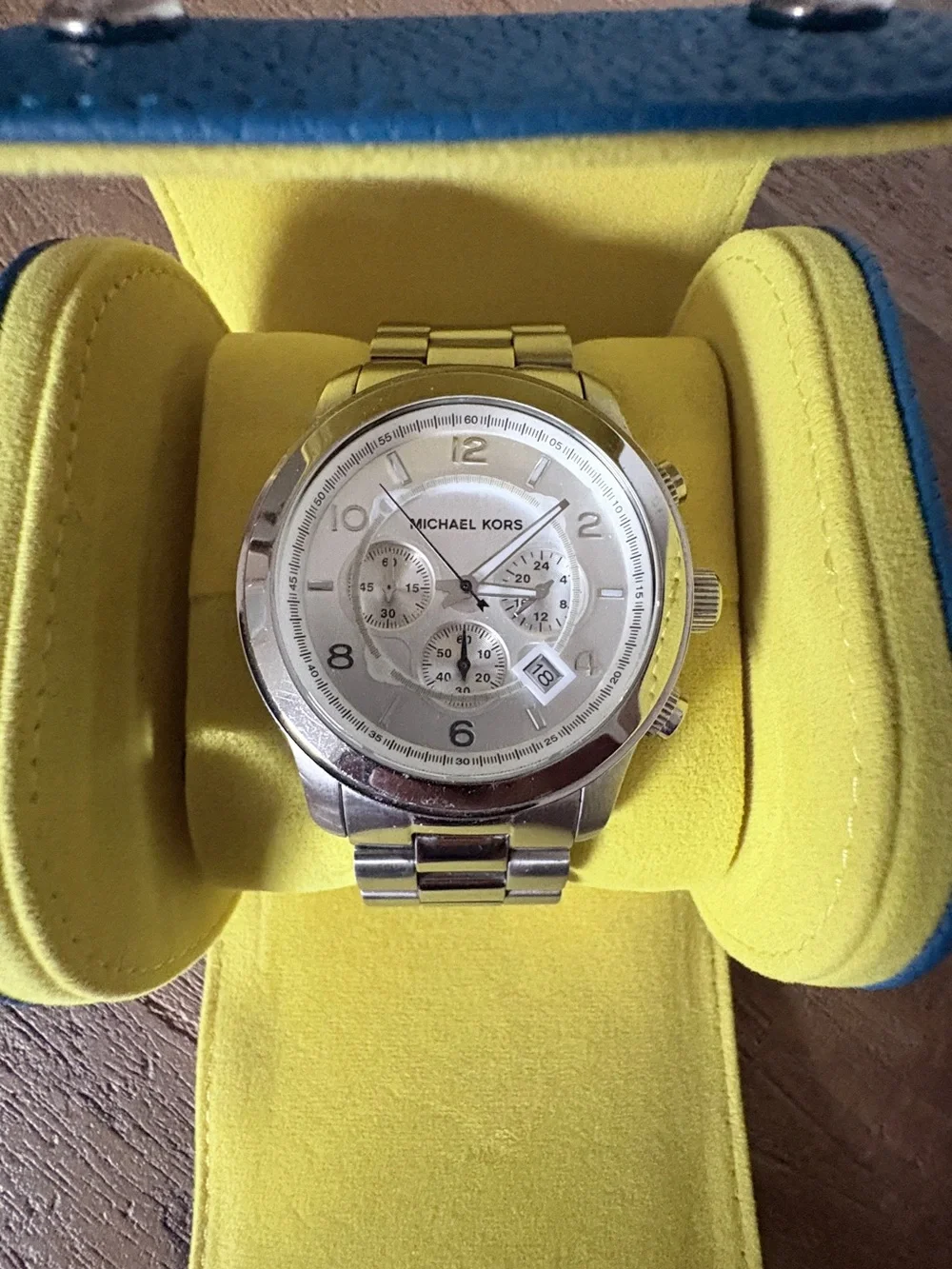 Michael Kors Watch Men (Watch only) NEW batteries
